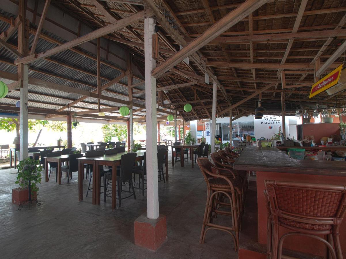 Oyo 853 Malapascua Beach And Dive Resort Dış mekan fotoğraf